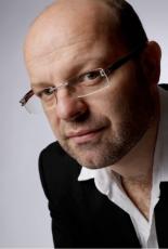 Farine, Nicolas (1970-)